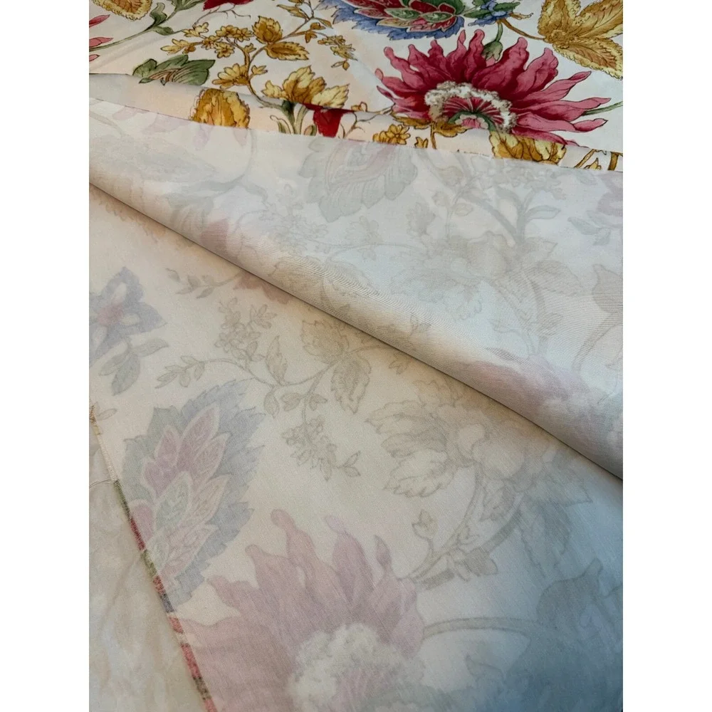 Vintage Floral Botanical 3.2 yards Fabric design 57